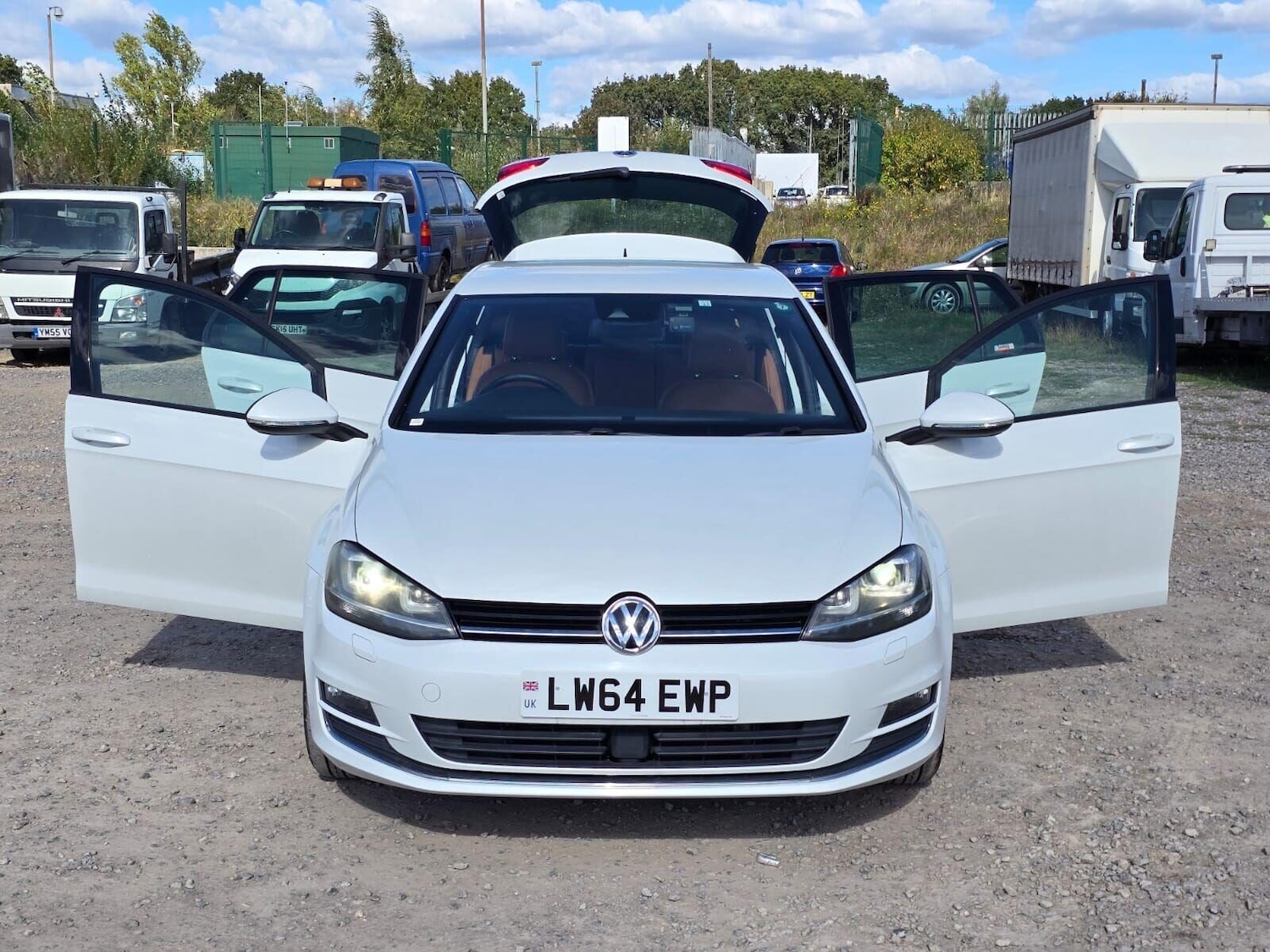 Used Volkswagen Golf 2014 for sale - 76076187: Photo 6