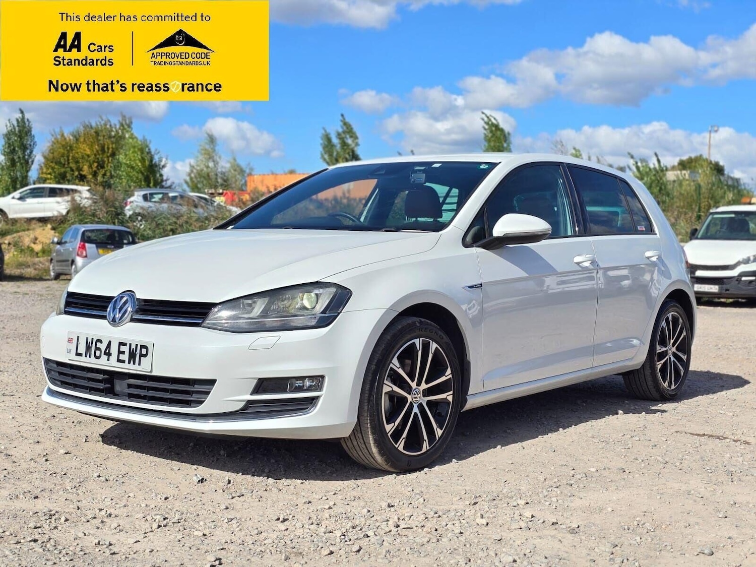 Used Volkswagen Golf 2014 for sale - 76076187: Photo 8