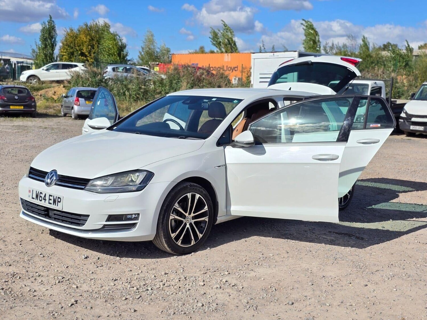Used Volkswagen Golf 2014 for sale - 76076187: Photo 9