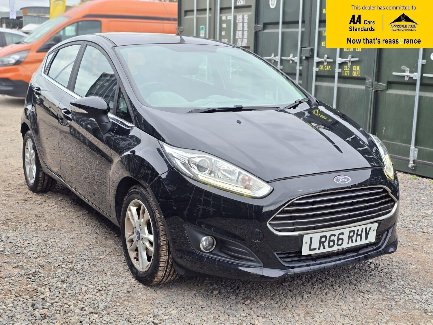 Used Ford Fiesta 2016 for sale - 76019480: Photo 1