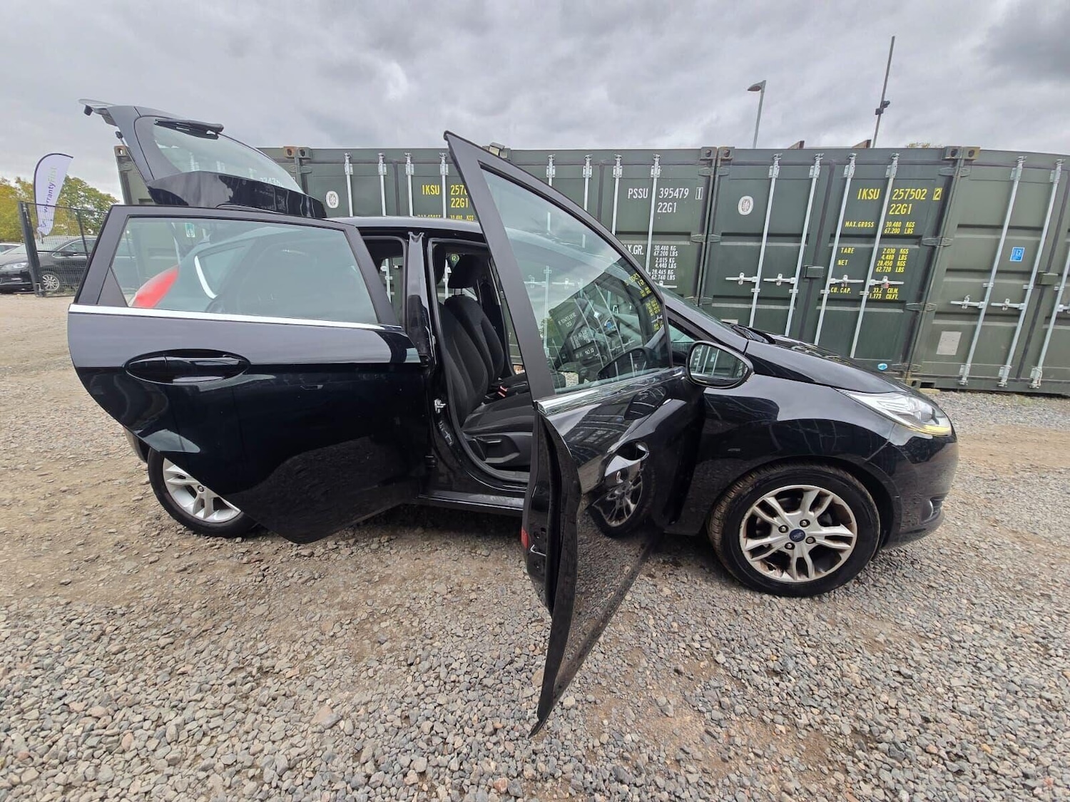 Used Ford Fiesta 2016 for sale - 76019480: Photo 9