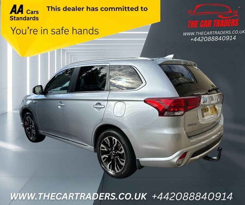 Used Mitsubishi Outlander 2017 for sale - 76098577: Photo 3