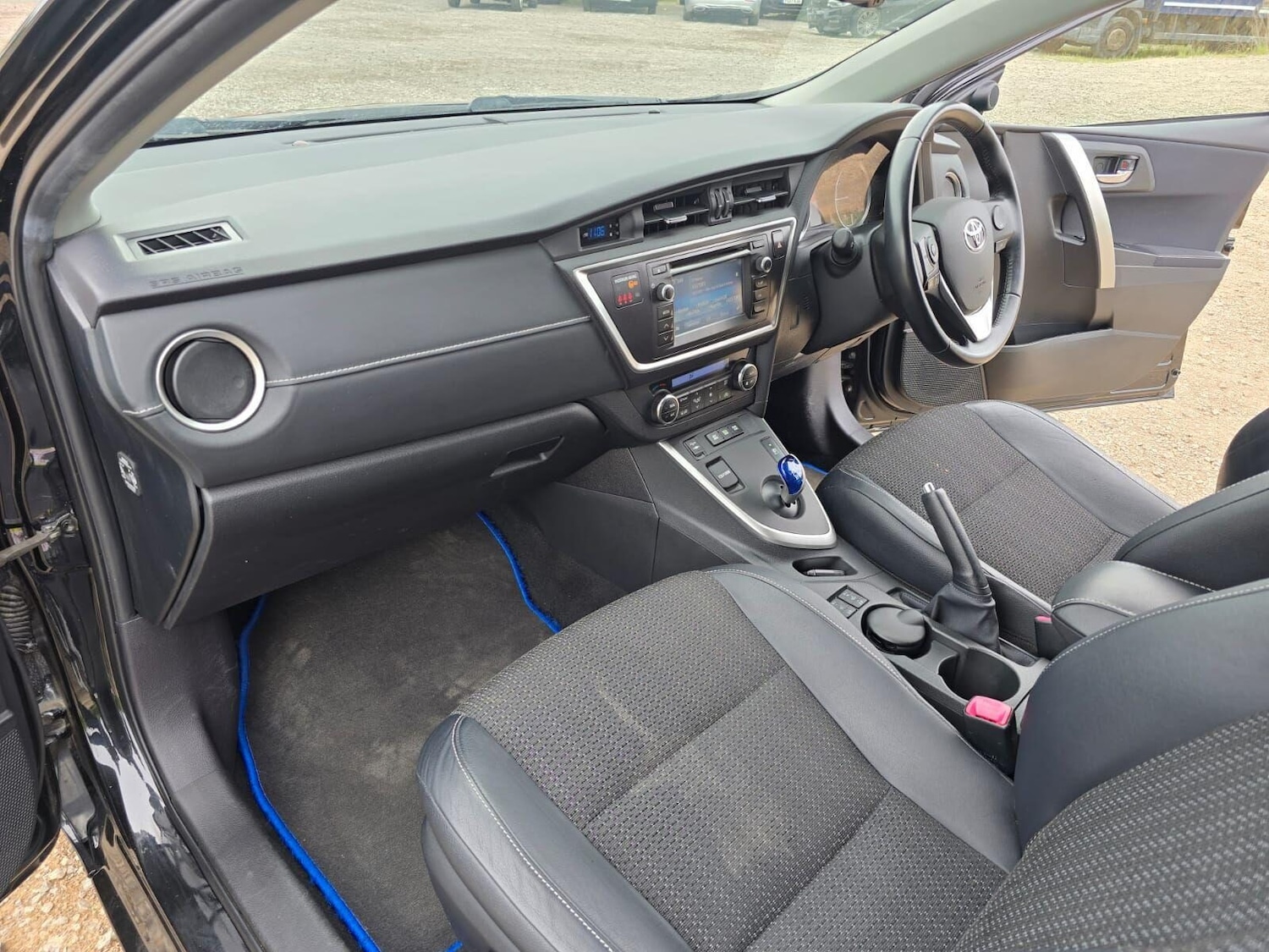 Vehicle 21