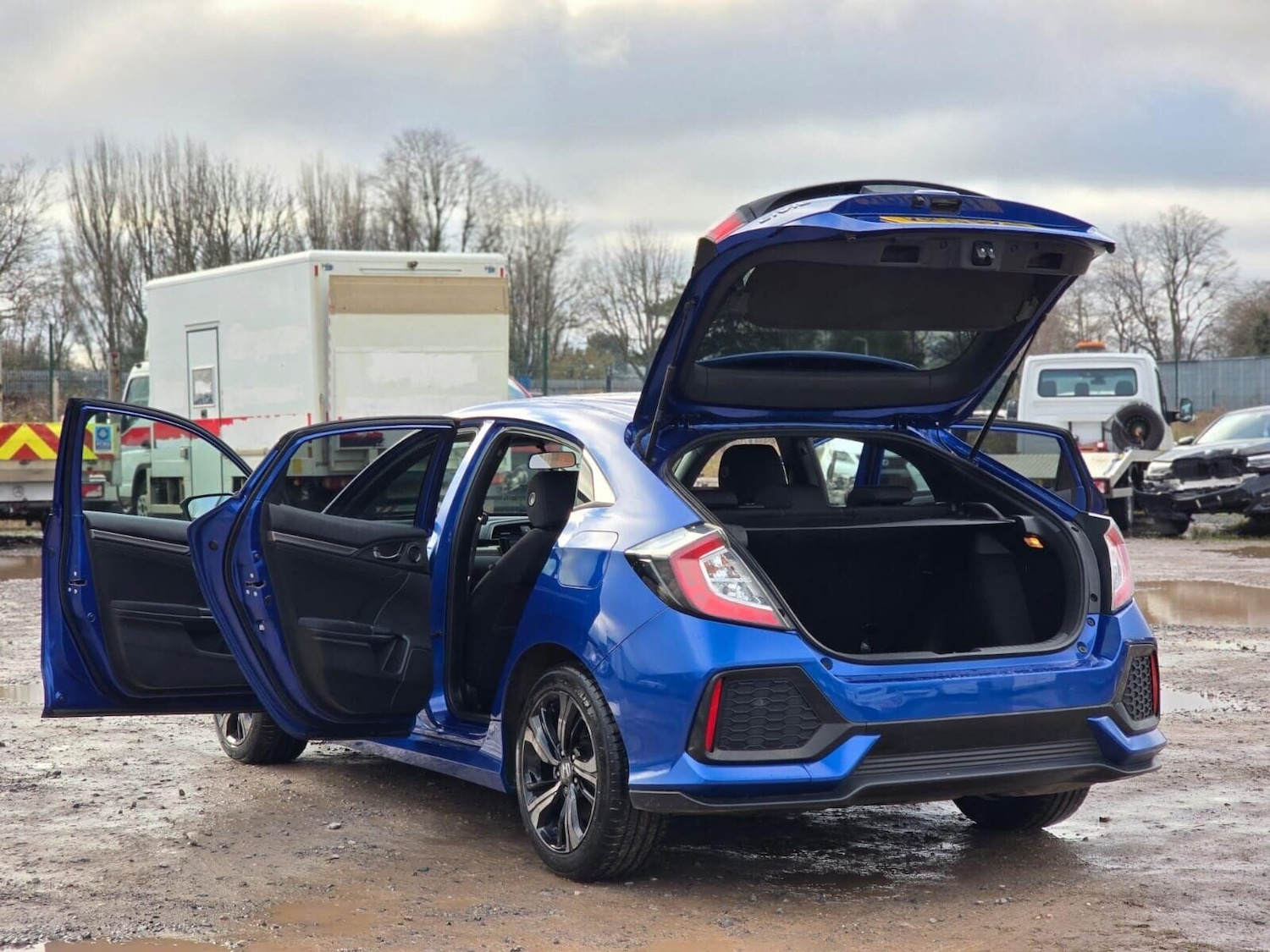 Used Honda Civic 2019 for sale - 77236178: Photo 11