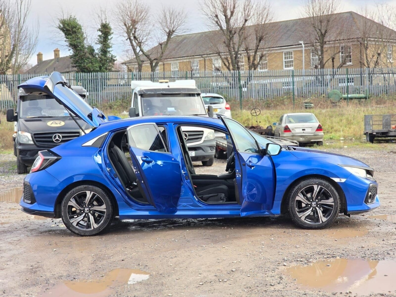 Used Honda Civic 2019 for sale - 77236178: Photo 16