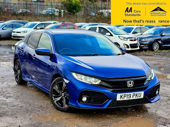 Used Honda Civic 2019 for sale - 77236178: Photo