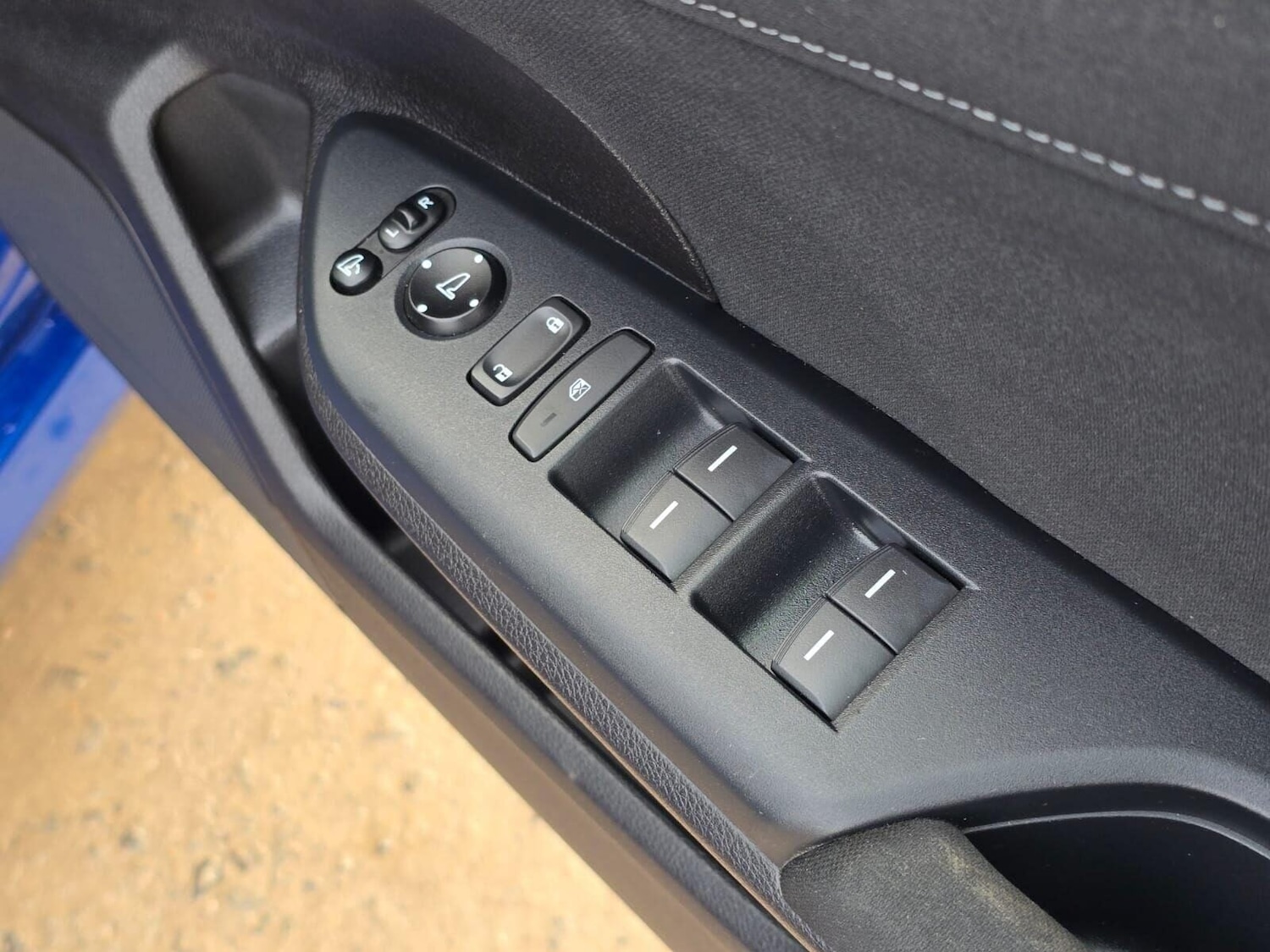 Used Honda Civic 2019 for sale - 77236178: Photo 30