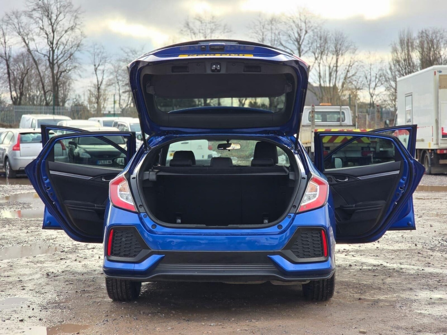 Used Honda Civic 2019 for sale - 77236178: Photo 34