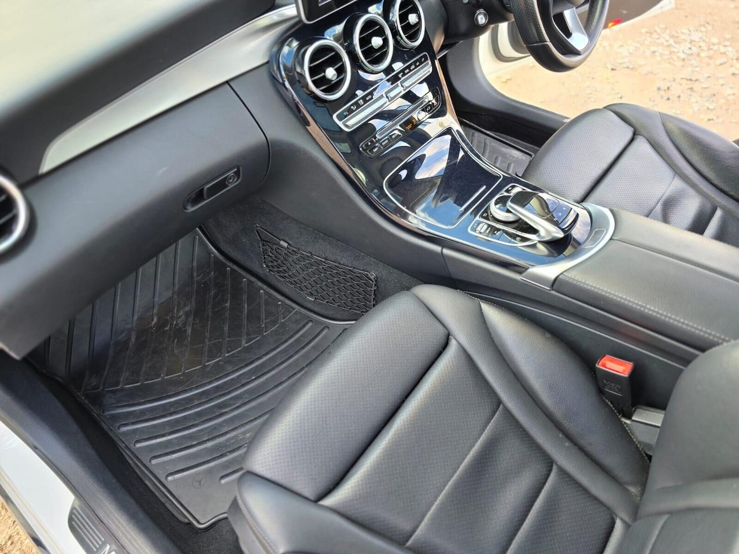 Used Mercedes-Benz C Class 2015 for sale - 76603827: Photo 41