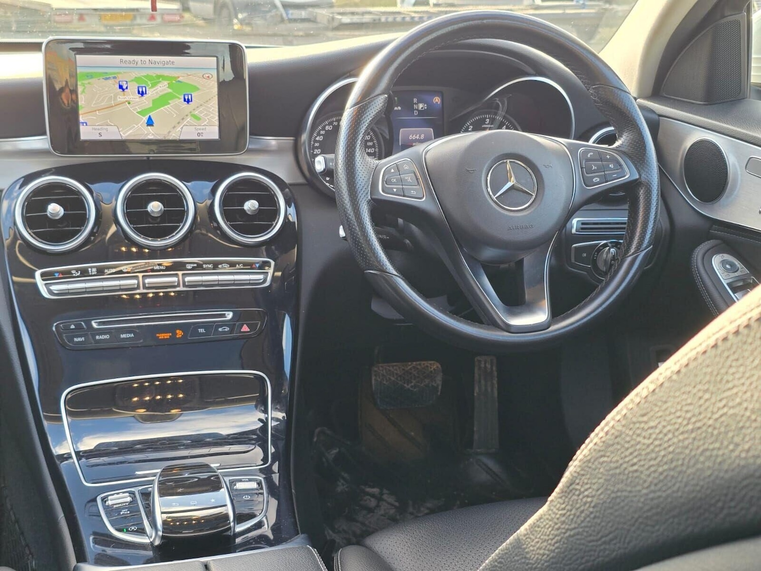 Used Mercedes-Benz C Class 2015 for sale - 76603827: Photo 65