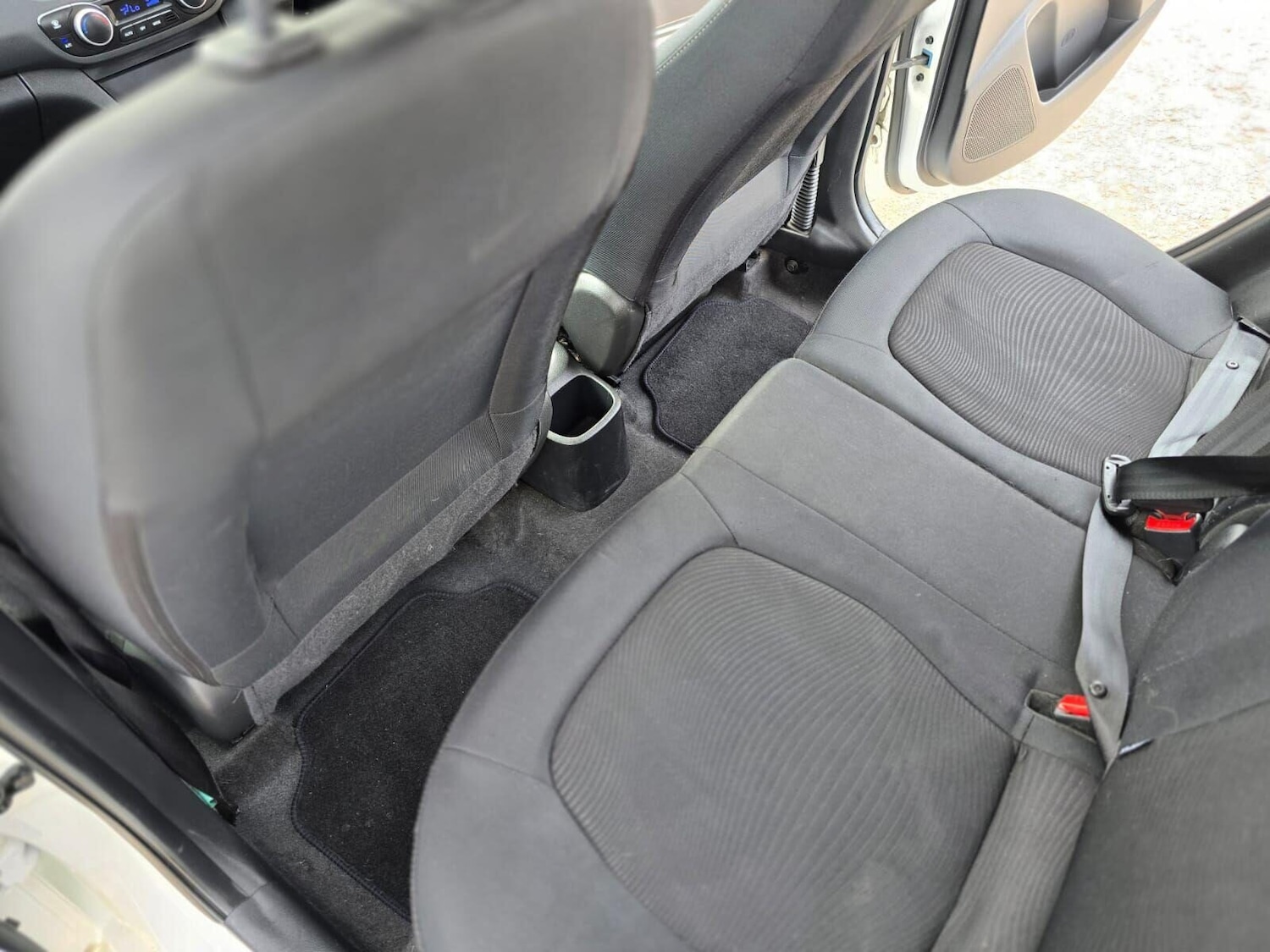 Used Hyundai i10 2018 for sale - 75906458: Photo 28