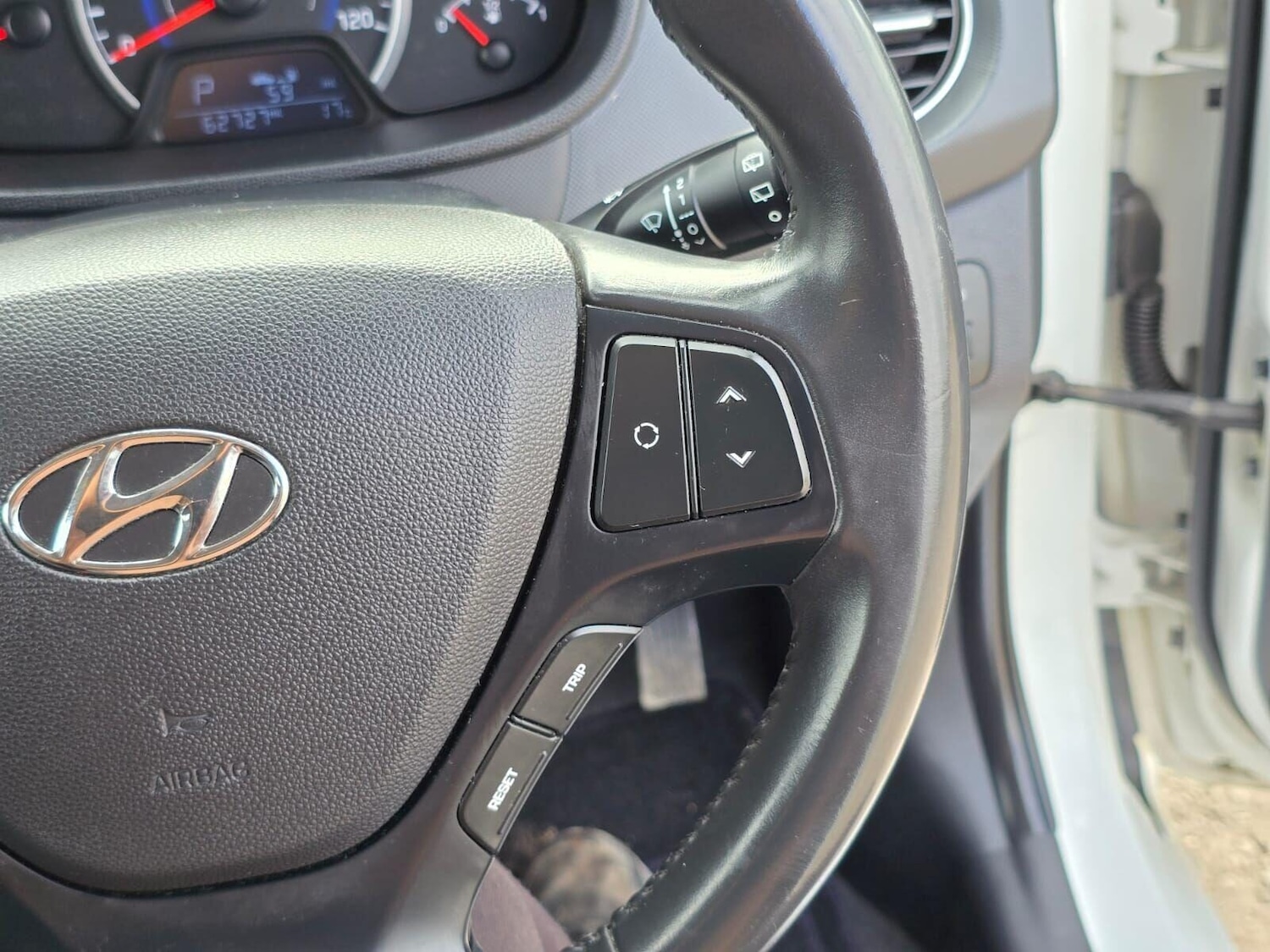 Used Hyundai i10 2018 for sale - 75906458: Photo 29