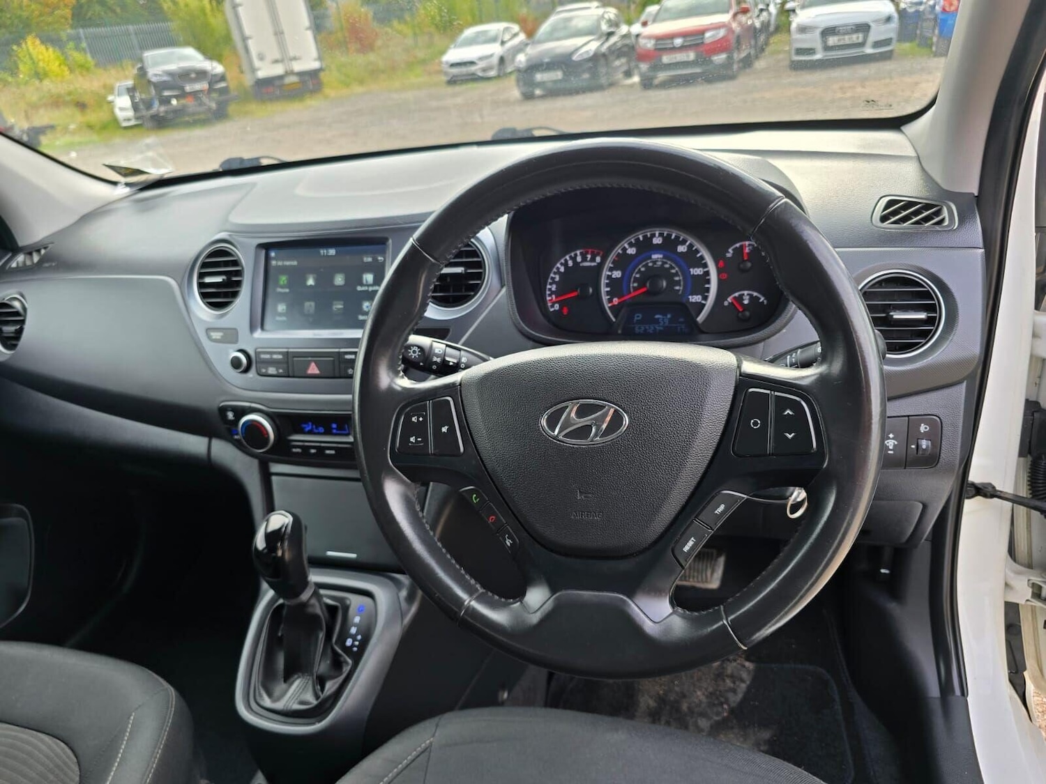Used Hyundai i10 2018 for sale - 75906458: Photo 36