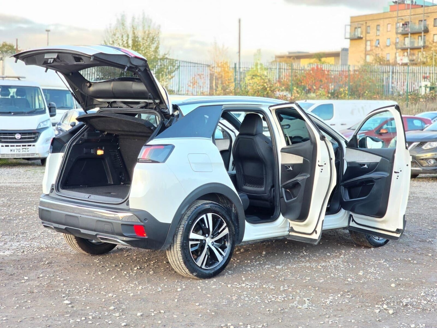 Used Peugeot 3008 2024 for sale - 76531092: Photo 18