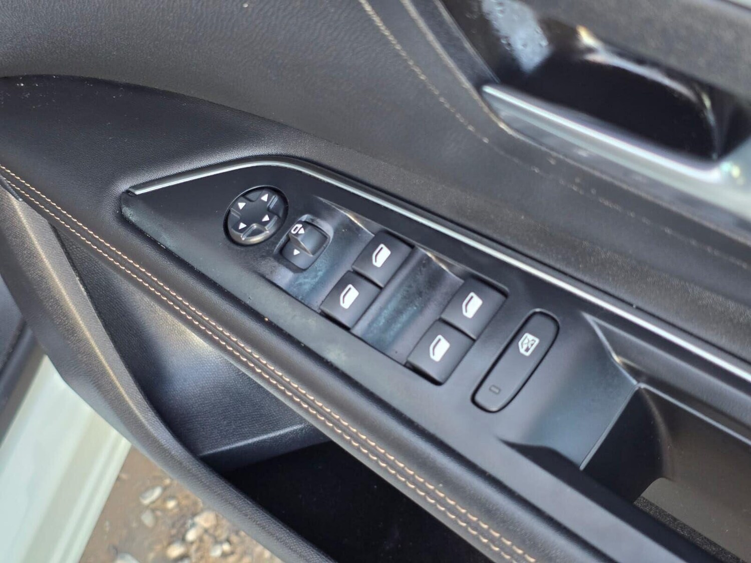 Used Peugeot 3008 2024 for sale - 76531092: Photo 34