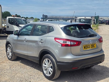 Used Nissan Qashqai 2017 for sale - 75054176: Photo