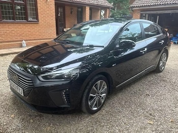 Used Hyundai IONIQ 2017 for sale - 75574750: Photo