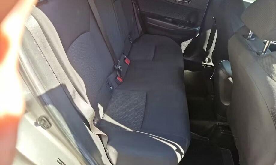 Used Toyota C-HR 2018 for sale - 78168383: Photo 6