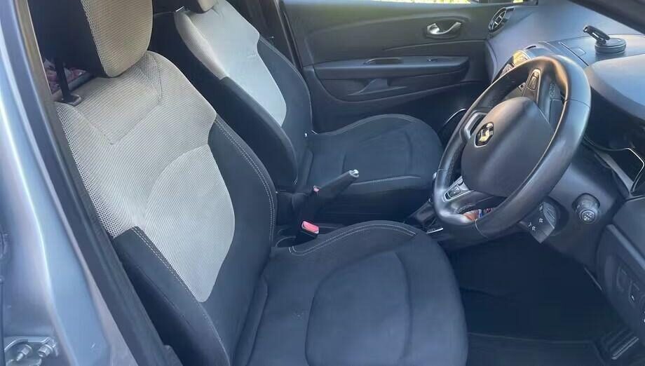 Used Renault Captur 2019 for sale - 77997107: Photo 6