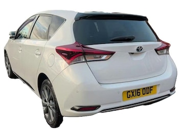 Used Toyota Auris 2016 for sale - 77931020: Photo