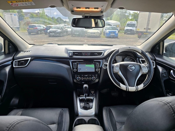 Used Nissan Qashqai 2015 for sale - 75054303: Photo 17