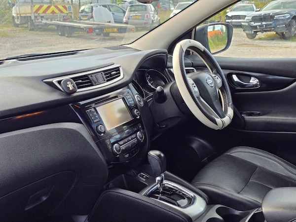 Used Nissan Qashqai 2015 for sale - 75054303: Photo 21
