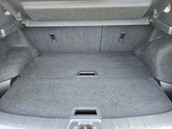 Used Nissan Qashqai 2015 for sale - 75054303: Photo 37