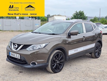 Used Nissan Qashqai 2015 for sale - 75054303: Photo