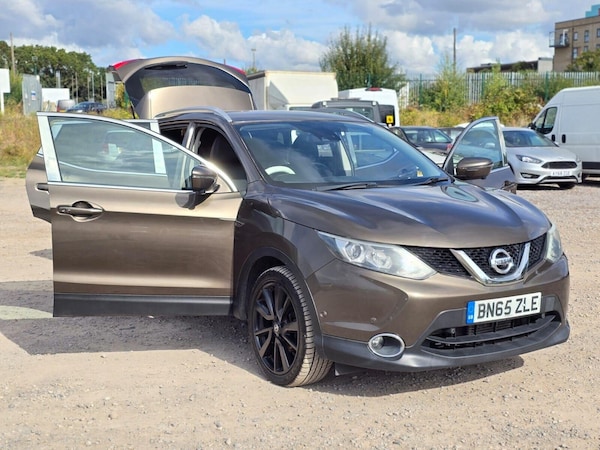 Used Nissan Qashqai 2015 for sale - 75054303: Photo 6