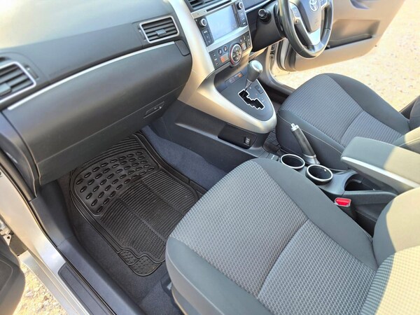 Used Toyota Verso 2015 for sale - 75231190: Photo 36