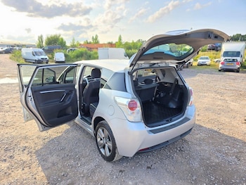 Used Toyota Verso 2015 for sale - 75231190: Photo