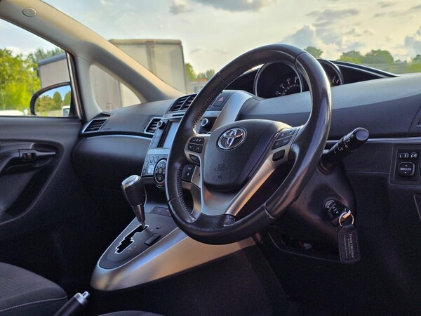 Used Toyota Verso 2015 for sale - 75231190: Photo 57