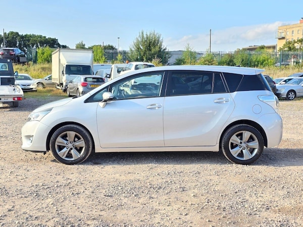 Used Toyota Verso 2015 for sale - 75231190: Photo 9