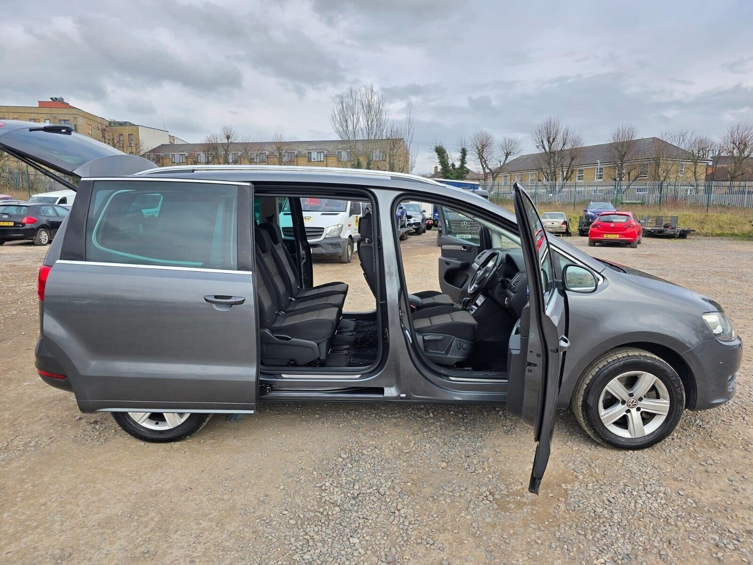 Used Volkswagen Sharan 2025 for sale - 77662051: Photo 16
