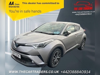 Used Toyota C-HR 2017 for sale - 76798555: Photo