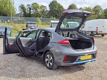 Used Hyundai IONIQ 2018 for sale - 76023883: Photo 4