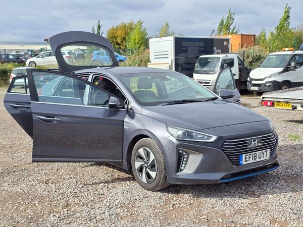 Used Hyundai IONIQ 2018 for sale - 76023883: Photo 6