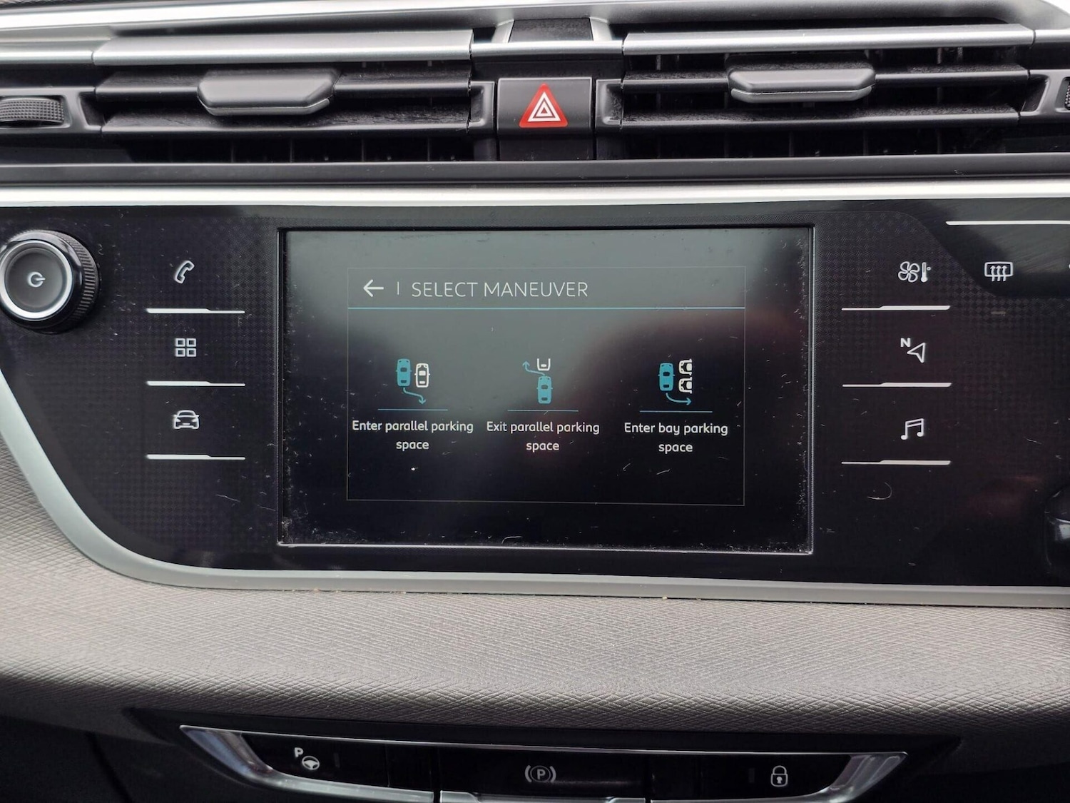 Used Citroen Grand C4 Picasso 2019 for sale - 77675560: Photo 33