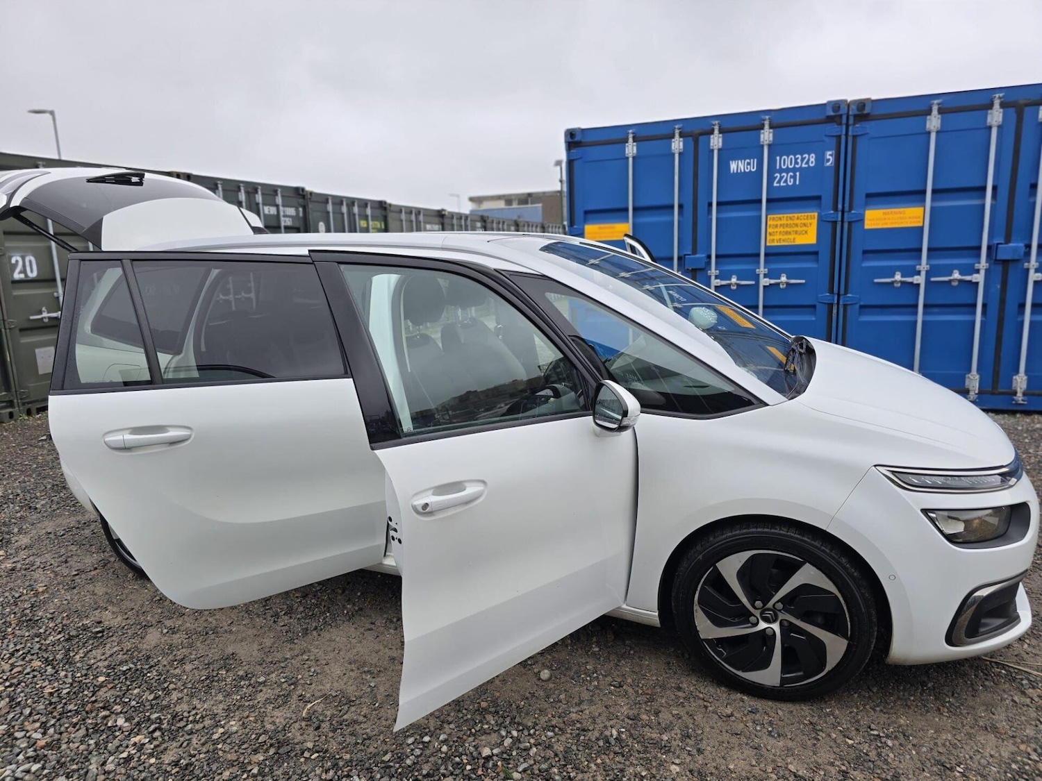 Used Citroen Grand C4 Picasso 2019 for sale - 77675560: Photo 57