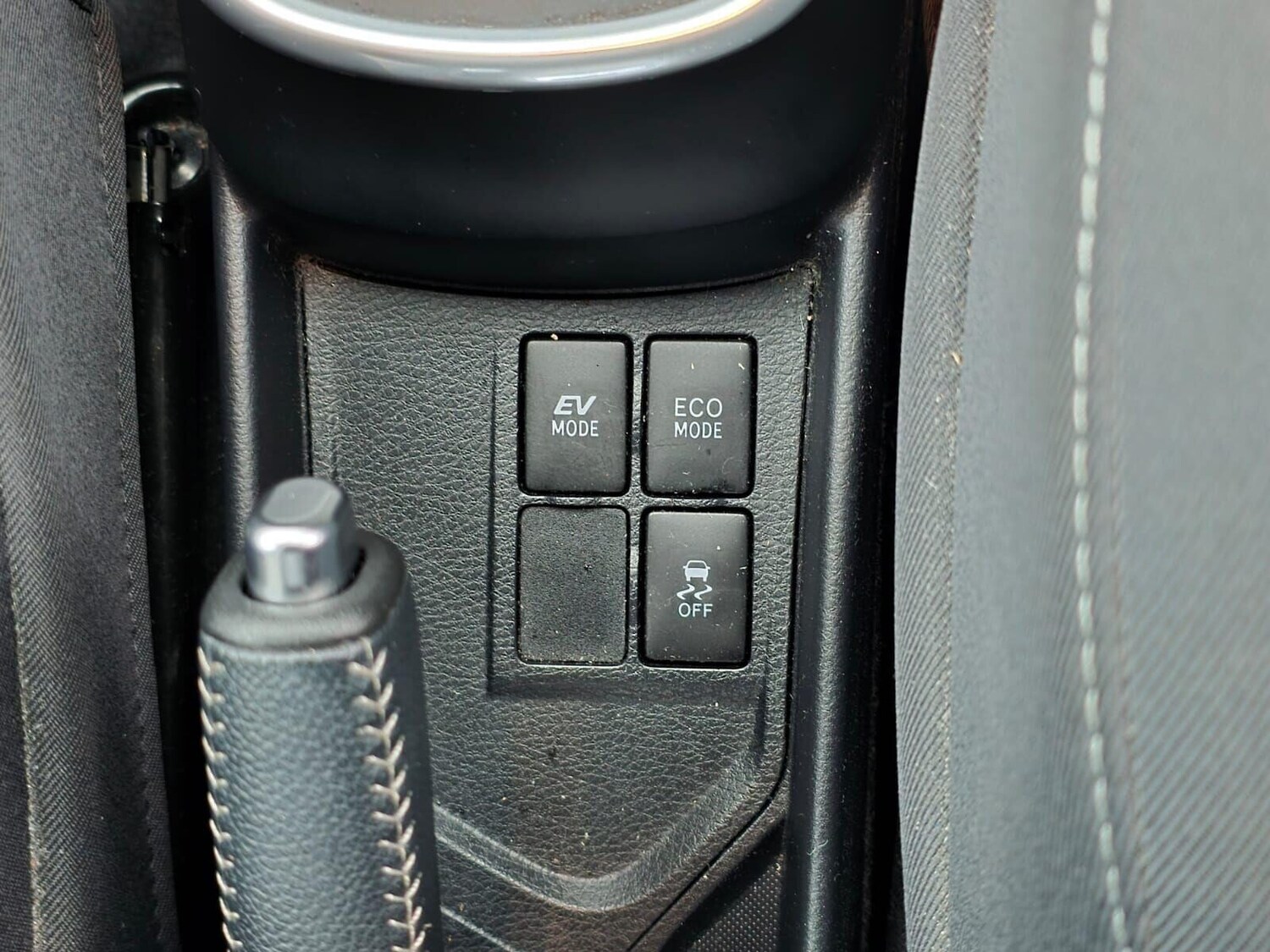 Used Toyota Yaris 2020 for sale - 76461328: Photo 31