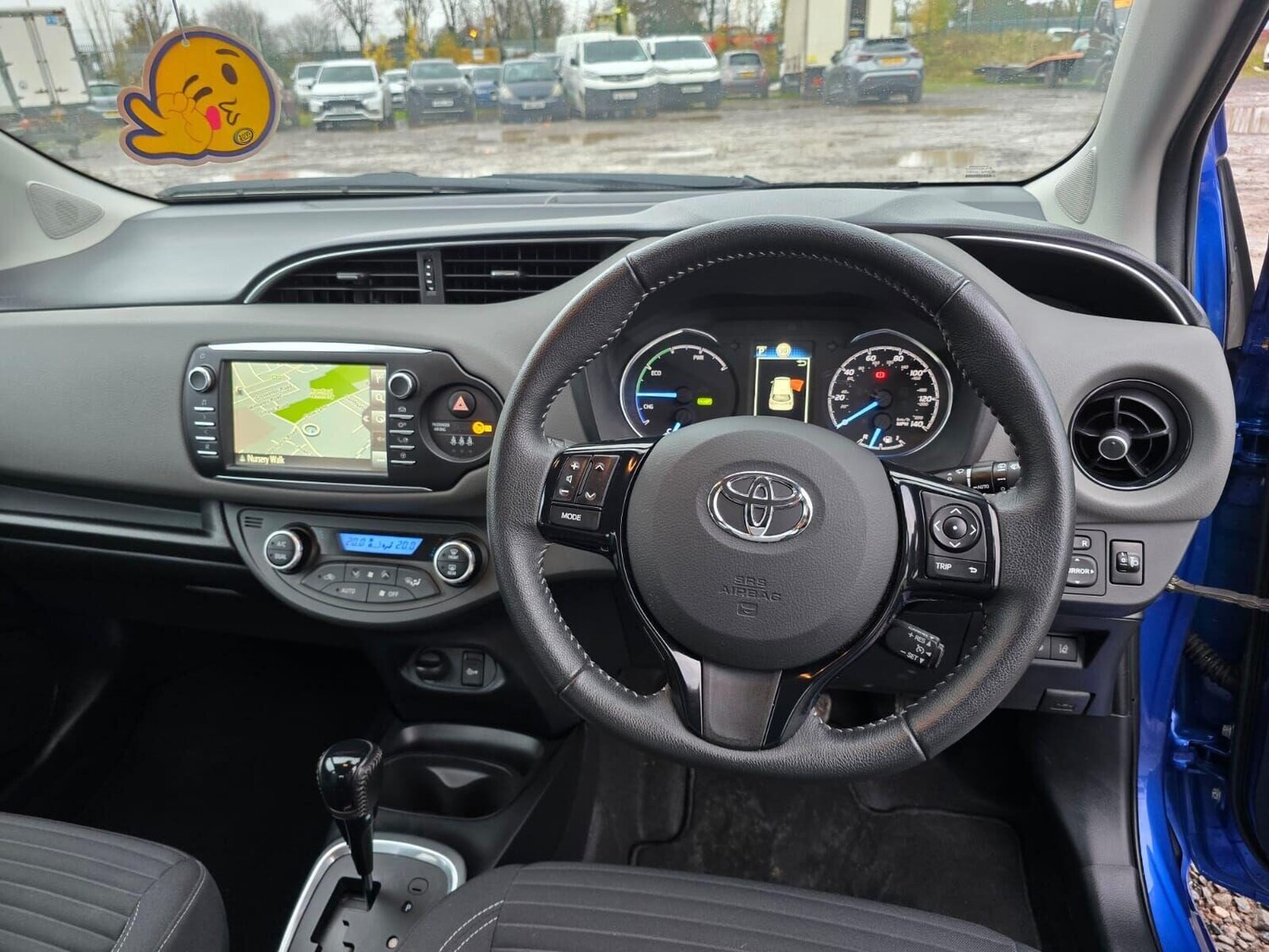 Used Toyota Yaris 2020 for sale - 76461328: Photo 39