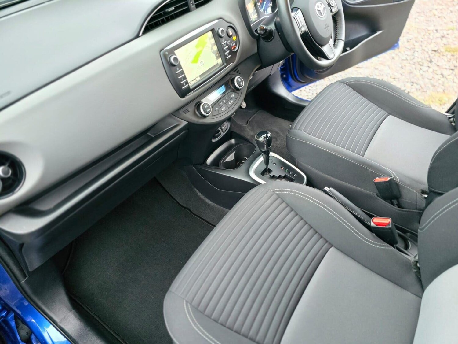 Used Toyota Yaris 2020 for sale - 76461328: Photo 43