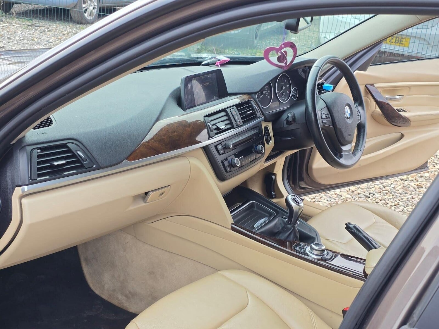 Used BMW 3 Series 2014 for sale - 77638875: Photo 21