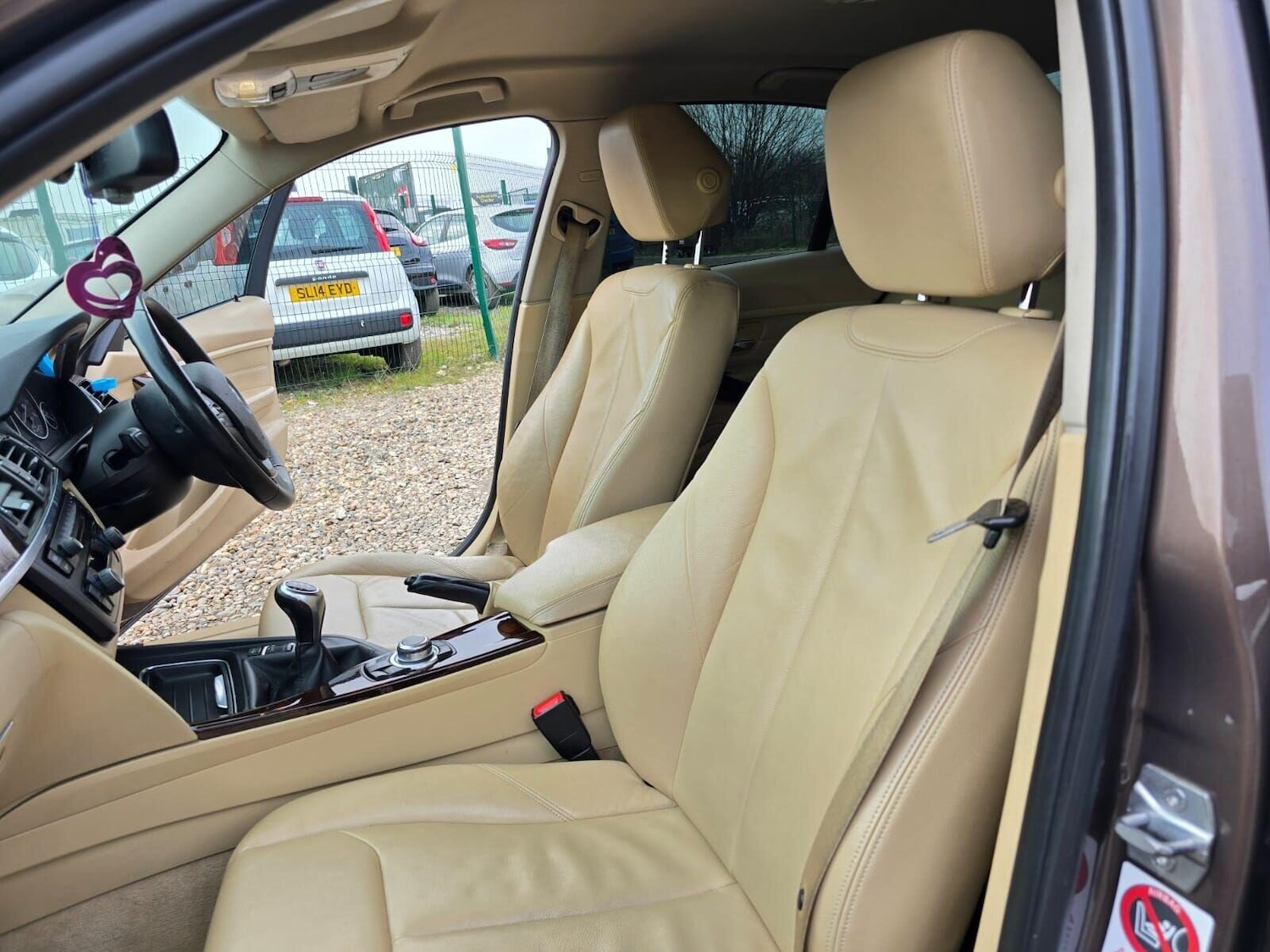 Used BMW 3 Series 2014 for sale - 77638875: Photo 56