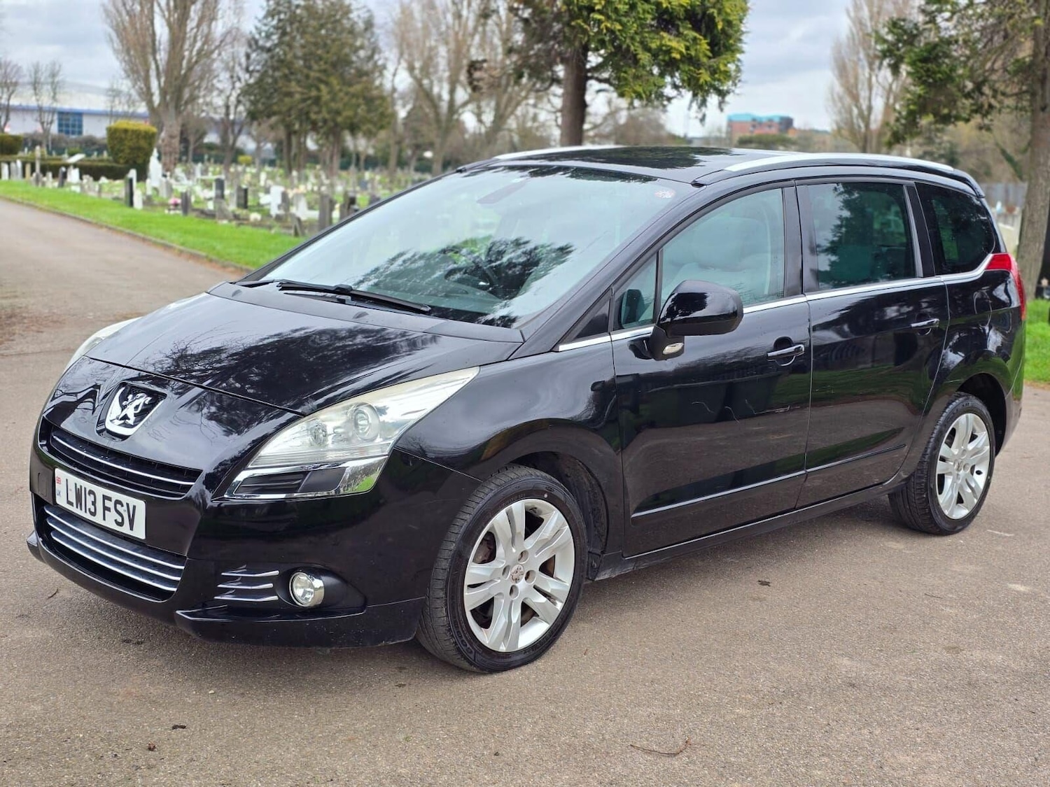 Used Peugeot 5008 2014 for sale - 76520126: Photo 10