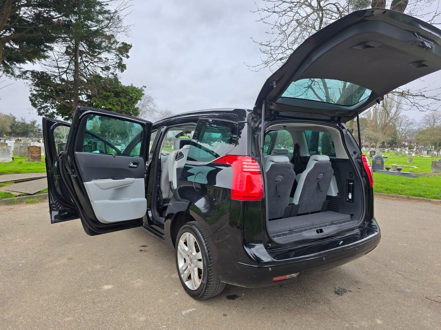 Used Peugeot 5008 2014 for sale - 76520126: Photo 12