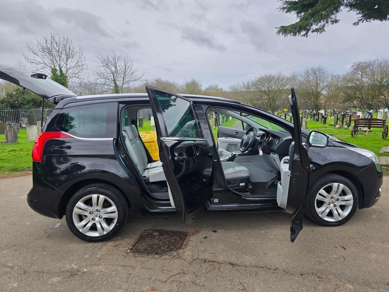 Used Peugeot 5008 2014 for sale - 76520126: Photo 17