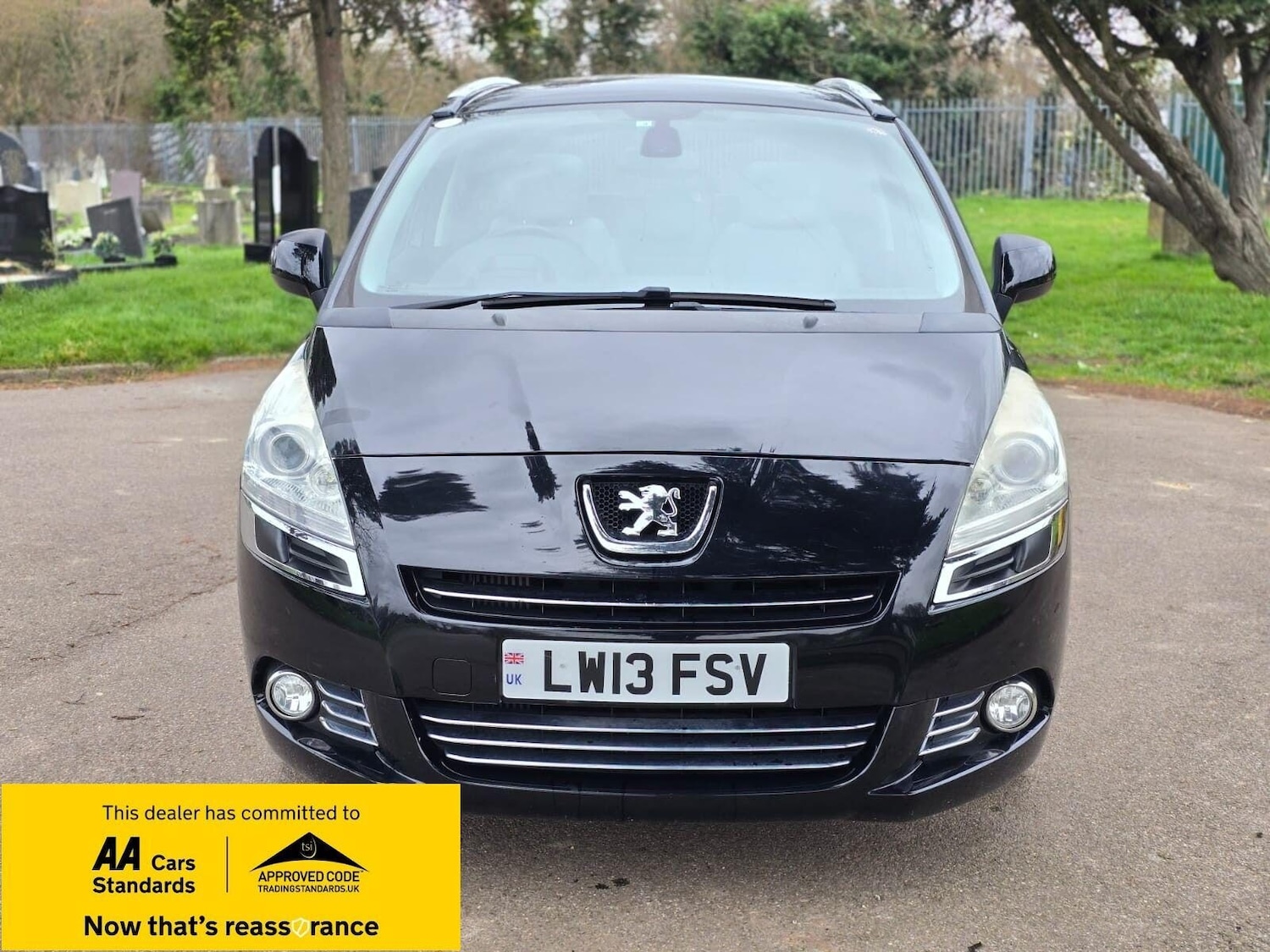 Used Peugeot 5008 2014 for sale - 76520126: Photo 2