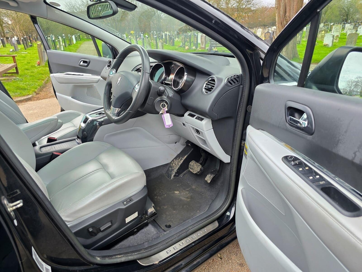 Used Peugeot 5008 2014 for sale - 76520126: Photo 25