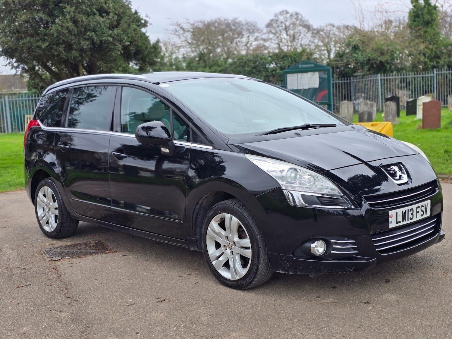 Used Peugeot 5008 2014 for sale - 76520126: Photo 6